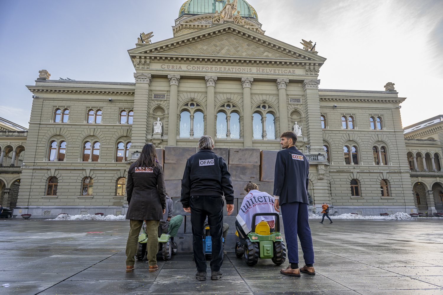 DROIT DANS LE MUR_011_© E.ROSET